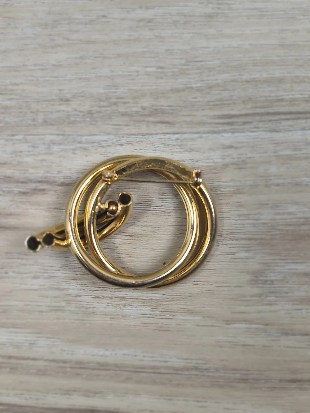 Interlocking Circle Gold Brooch - Women Jewelry